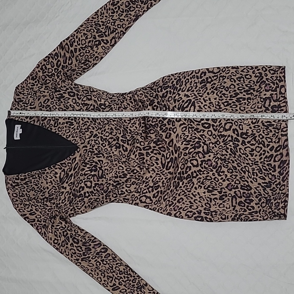 🆕️ superdown 'Laurie' Faux Wrap Dress - Picture 5 of 12